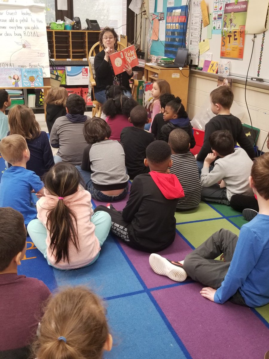Thank you Mrs. Turnner for reading  "Q is for Duck " . An excellent book choice. The students loved guessing the alphabet animals . #ltps , #bfs2020 , #ReadAcrossAmericaWeek @Manning94146481 <a href="/JayBilly2/">Jay Billy</a> @michellebas22 , #bfrocks,