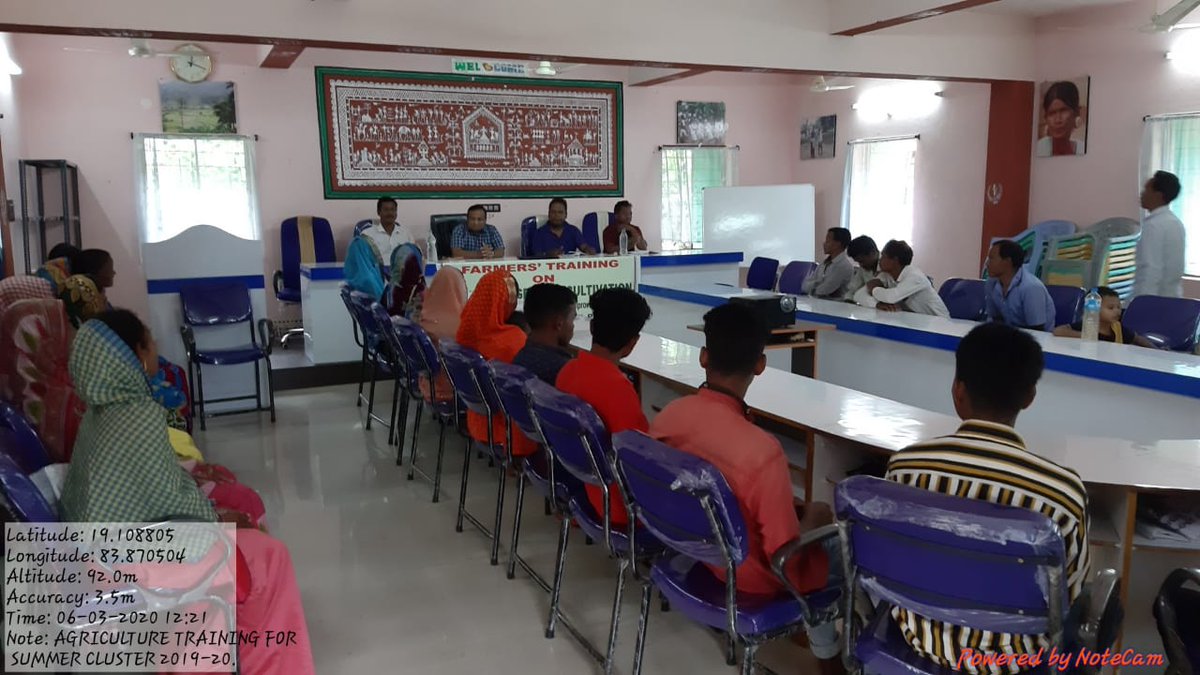 LPuttasing's tweet photo. Farmers training on Agriculture cluster and visited to summer cluster field at Kereba. Supported by LSDA-OPELIP, Puttasing https://t.co/NMmxwkPI3Y