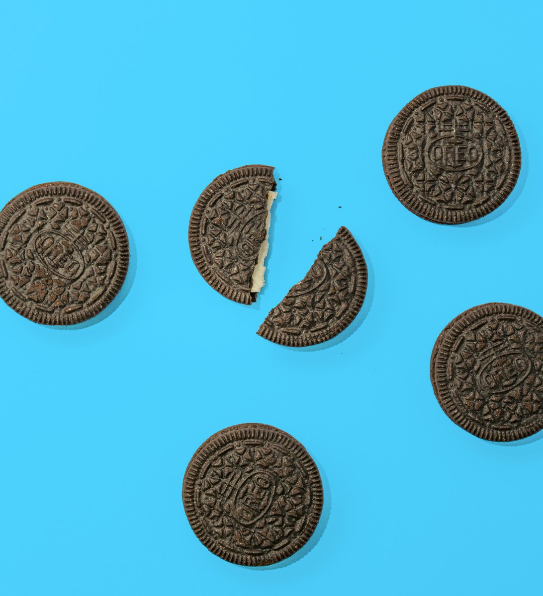 Amnet New York V Twitter アメリカの今日は何の日 今日3 6 金 は National Oreo Cookie Day アメリカでもファンの多い オレオ あなは ツイスト派 ダンク派 それとも スクープ派 オレオが好きな人は そうでない方も いいね アムネットアンケート