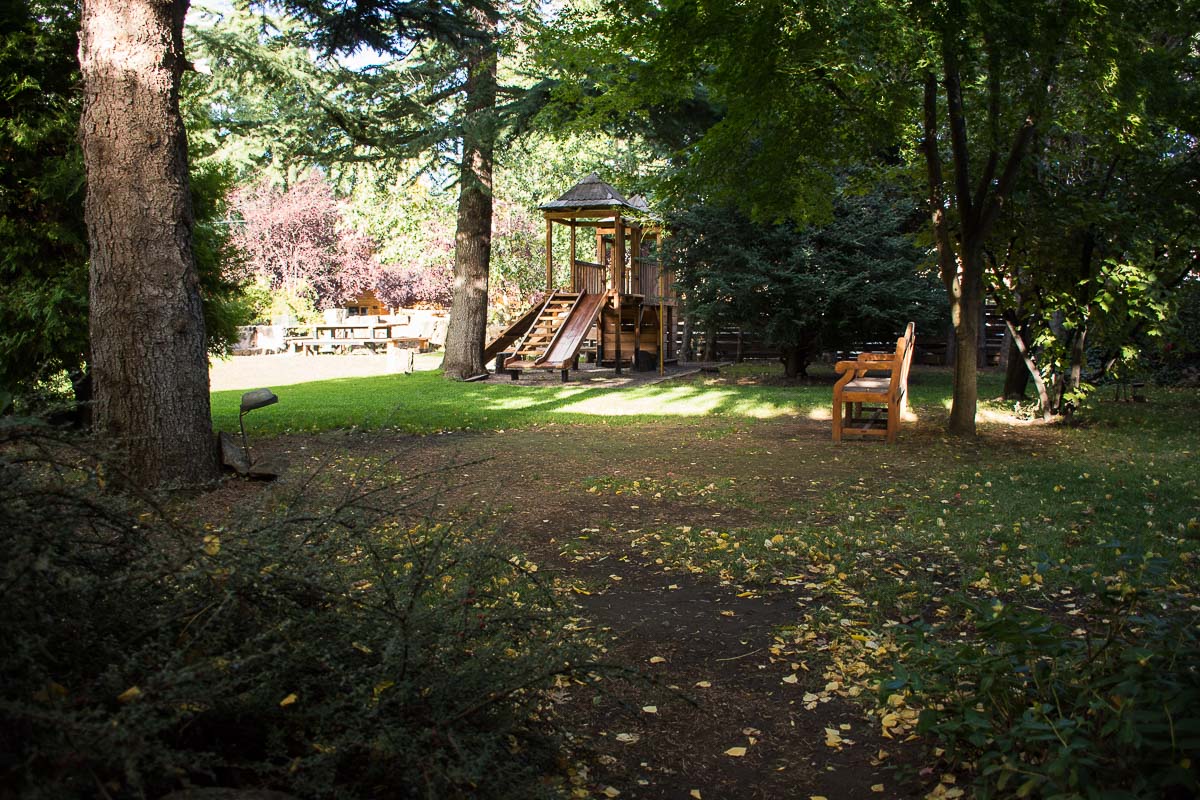 ApartLaBora's tweet photo. En @ApartLaBora  tenemos una hermosa piscina, un parque lleno de arboles y estamos en pleno centro de #SanMartíndelosAndes
Te brindamos un rico desayuno seco y nuestras cabañas tienen todas las comodidades. Ingresa en nuestra web https://t.co/5Gud5oJLsi o por ws 294-4211088 https://t.co/aEBe4E3EQY