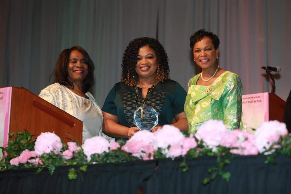 KBDPHD's tweet photo. I will celebrate my 23rd year as a member of @akasorority1908 next month. Receiving the Civic Engagement Award from the Notable @AKANARegion has made my heart swell. Thank you to our Regional Director and International President! #AKANARC2020 #AKA #NARC2020 https://t.co/gjzutoMGQf
