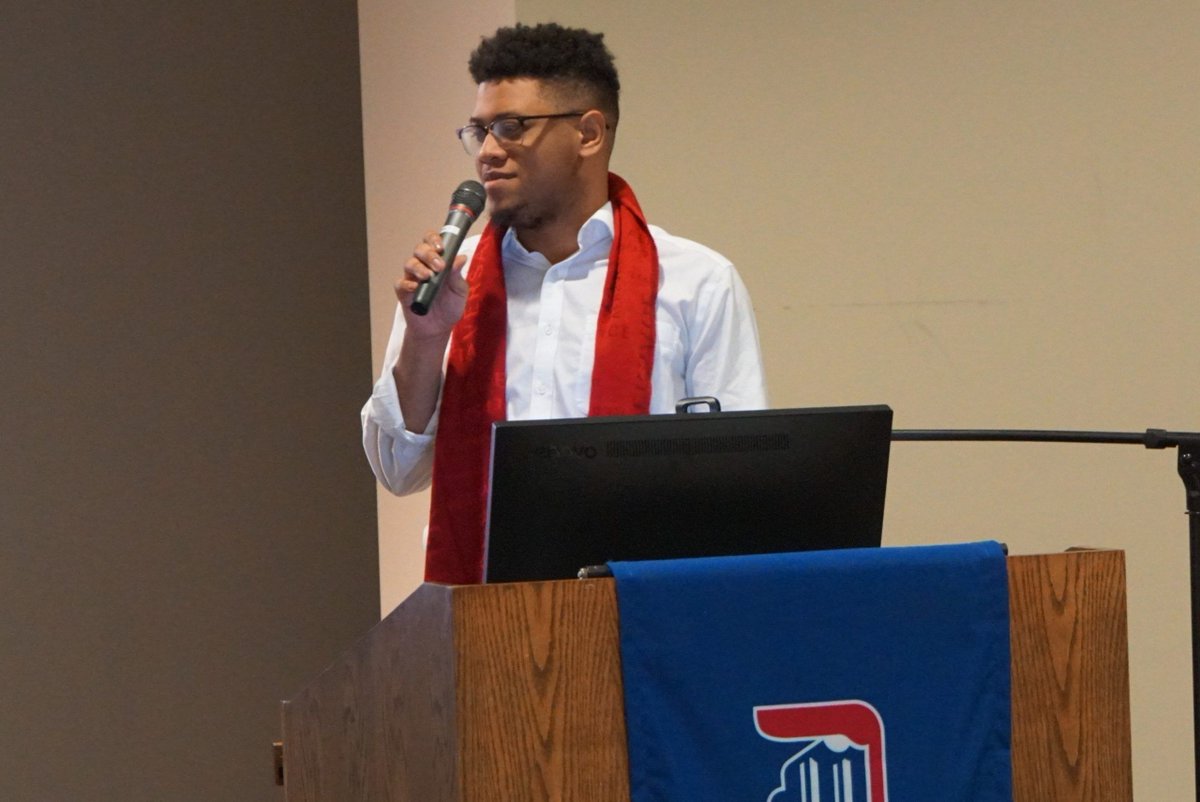 UNAUSA's tweet photo. Recently, @USYouthObserver Jay'Len visited Michigan for a homecoming tour, and spoke with community members, chapter leaders, and students to discuss how they're all motivated to build not only a better community but a better world.
→ https://t.co/9Kujj7A5iU | #USAforUN https://t.co/Bgwv5ZW0V9