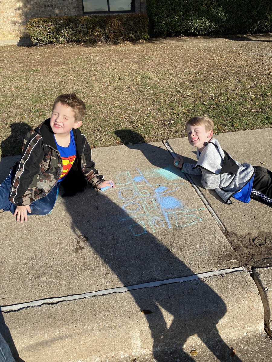 cathyycook's tweet photo. Chalk Day https://t.co/c8GcJQyIip