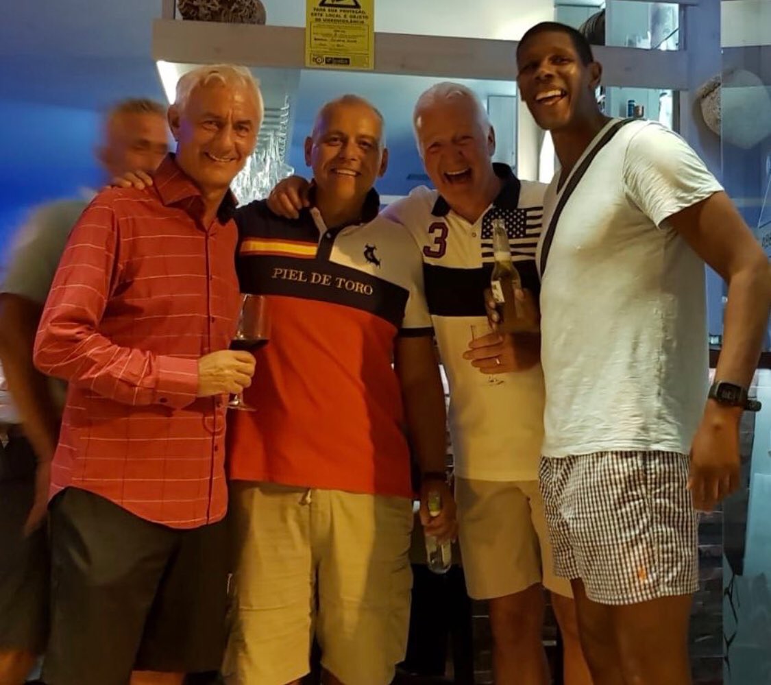 ArdWear's tweet image. BLOCKING WONT HELP @pemuir #Company handling this situation bad! New accounts Definitely embedding my thoughts and feelings online! #OneAnswer @1answerinsure still £850 of me now they want another £50 they can fuck off #Scam #Fraud #carinsurance #car #Insurance block this account