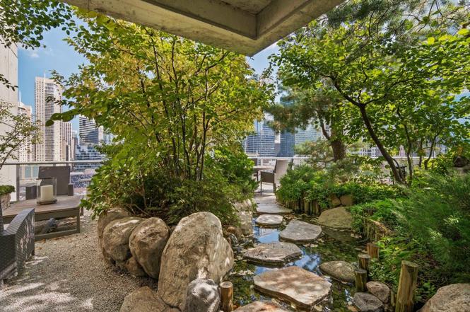 Dennis_Rodkin's tweet image. Lots of interesting homes are on the market now. I'll show you some of the coolest on @WGNMorningNews around 9:15 this morning.