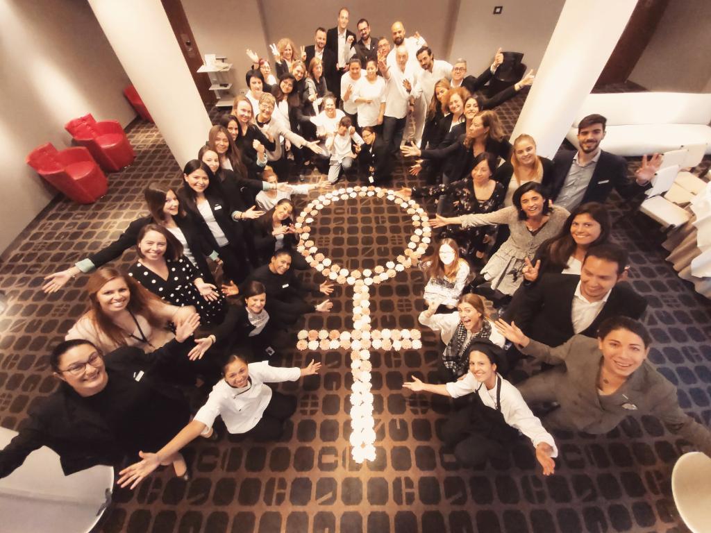 “Tras cada mujer exitosa está ella misma”. Hoy Le Méridien Barcelona celebra en favor de la unidad, la igualdad y la justicia. 

#lemeridienbcn #women #womenempowerment #IWD2020 #EachforEqual