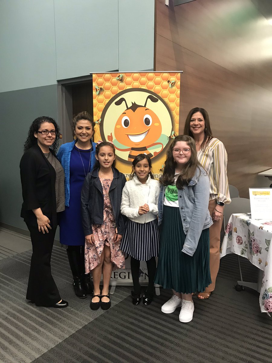 anamarq3's tweet photo. Spanish Spelling Bee 🐝 @DISDRann students are ready to represent @decaturisd. #RannFamily #ProudAP https://t.co/JhuRkXPcfl