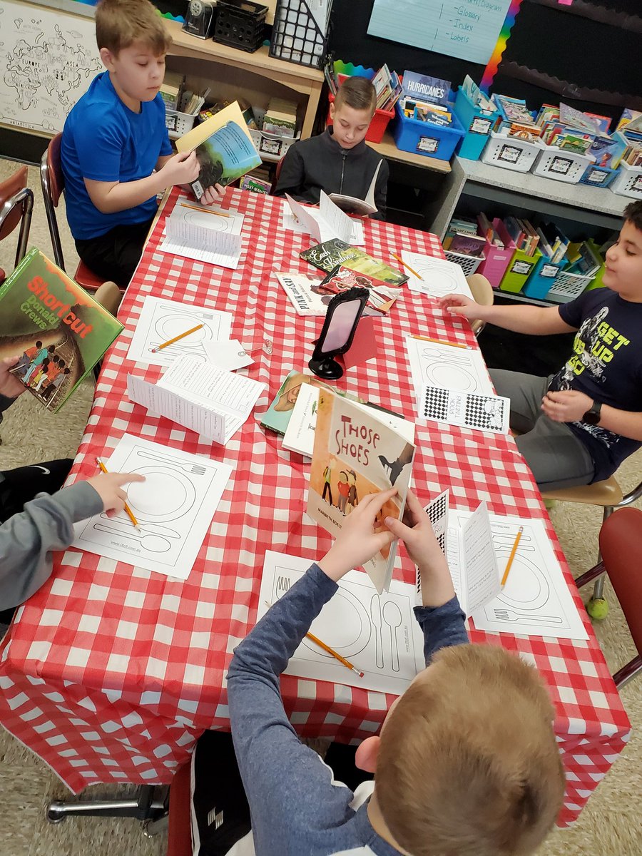 Zaborneyt's tweet photo. Read Across America Book Tasting has popped up at @OceanAveSchool in 4th.  Celebrating a Nation of Diverse Learners with different multicultural, diverse books! #ReadAcrossAmericaWeek #mtpsglobal @MoralesMTPS @Federico_OAS #mtpspride #oaspride https://t.co/nXEGJETScc