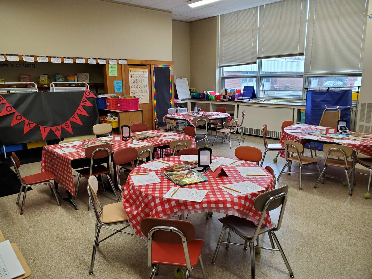Zaborneyt's tweet photo. Read Across America Book Tasting has popped up at @OceanAveSchool in 4th.  Celebrating a Nation of Diverse Learners with different multicultural, diverse books! #ReadAcrossAmericaWeek #mtpsglobal @MoralesMTPS @Federico_OAS #mtpspride #oaspride https://t.co/nXEGJETScc
