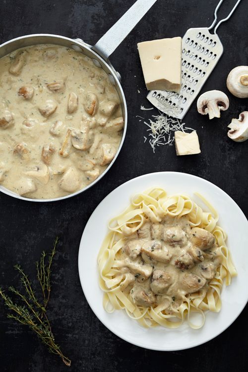 UKFoodPlan's tweet photo. Calling all #schoolchefs get your free recipe pack created by award-winning school chefs. Full of costed, fresh &amp; nutritious recipes like Mushroom Sauce with Pasta and Grated Cheese https://t.co/vCD2A0Gg0H https://t.co/ZxMy8LE8mu