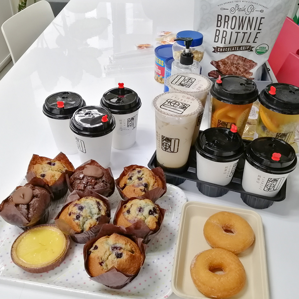 brandaddition's tweet photo. Delicious treats for our amazing #BrandAddition teams - #EmployeeAppreciationDay 🍰🎂🍥☕😍 https://t.co/8aXAKyy12G