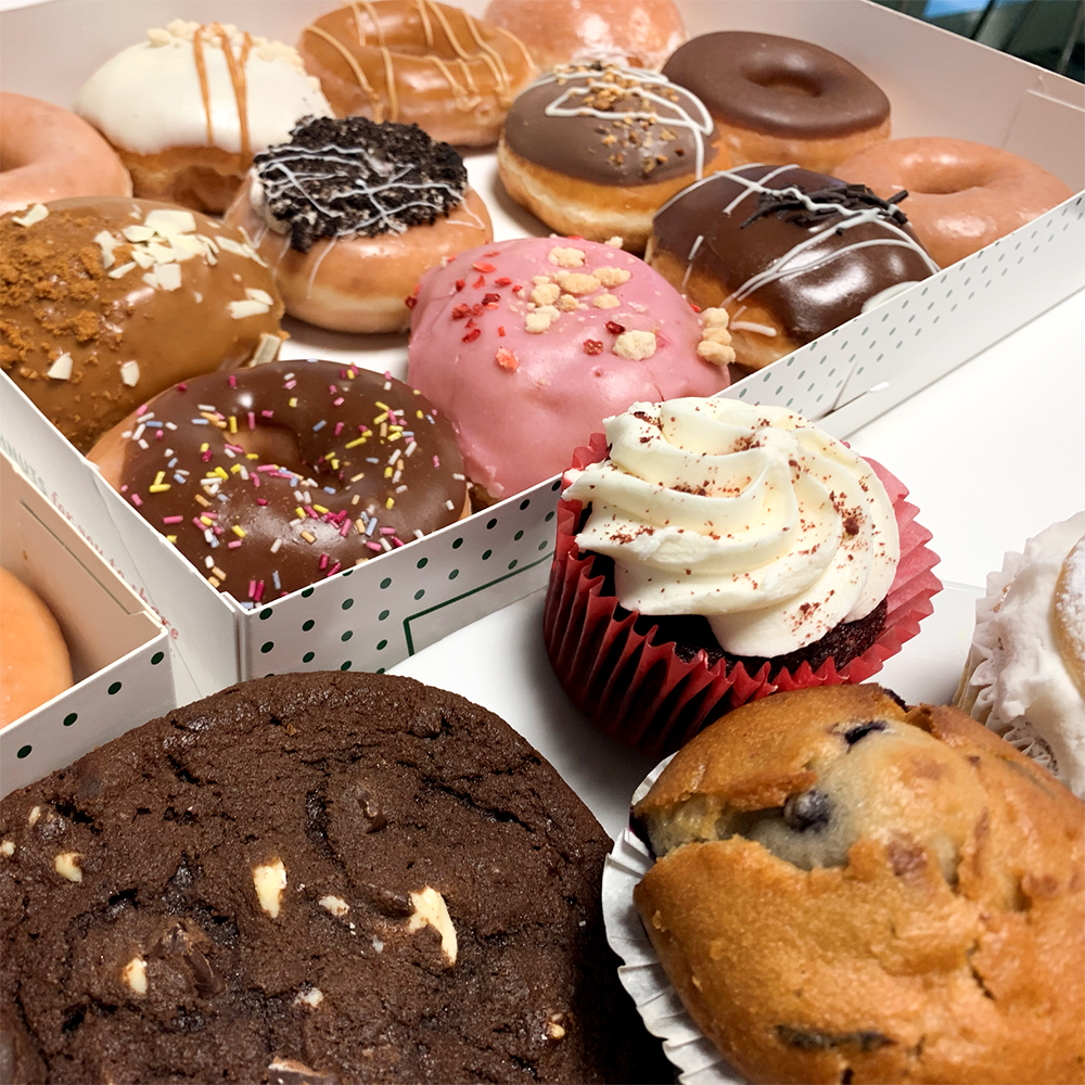 brandaddition's tweet photo. Delicious treats for our amazing #BrandAddition teams - #EmployeeAppreciationDay 🍰🎂🍥☕😍 https://t.co/8aXAKyy12G