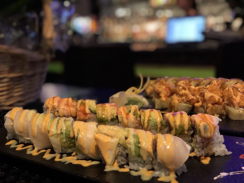 PlanoTokyo's tweet photo. ALL YOU CAN EAT SUSHI!  

Available through March, Monday- Friday. Lunch $13.95.  Dinner &amp; Weekends $28.95. Mention online offer and share this post to receive discount. Cannot combine with other offers. Exp. 3/31/20. https://t.co/lCzrh61re3 https://t.co/nky7BmBpxM
