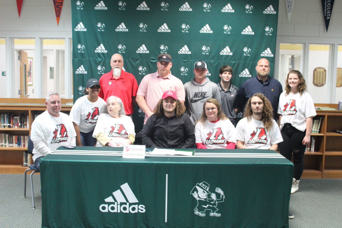 jordanwall2020's tweet photo. Beyond Grateful 🐆❤️ Thank you for this opportunity @CoachEChambers . Now let’s get to work ‼️ #NewChapter https://t.co/ohjCIDvghZ