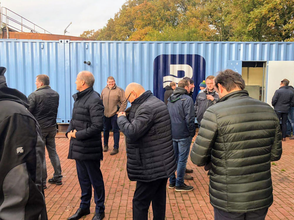 Bluetector's tweet photo. Some photos from the first public presentation of our pilot plant for manure treatment in Germany. More than 60 farmers from near and far took the opportunity to personally experience our BlueBox Ultra and see for themselves that our BlueBox turns manure into water. #manure https://t.co/v10N5LLQ4m