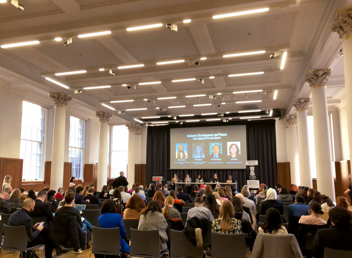 cheng_christine's tweet photo. Defying #covid19, we’ve got an excellent turnout for today’s #CSDconference: Beyond the State: Rethinking Mechanisms for Peace, Security, and Development!
Fantastic work by our @KingsSSPP MA students in @CSDRG @KingsIntDev in organizing a set of excellent discussions. https://t.co/GuUKD09p5H