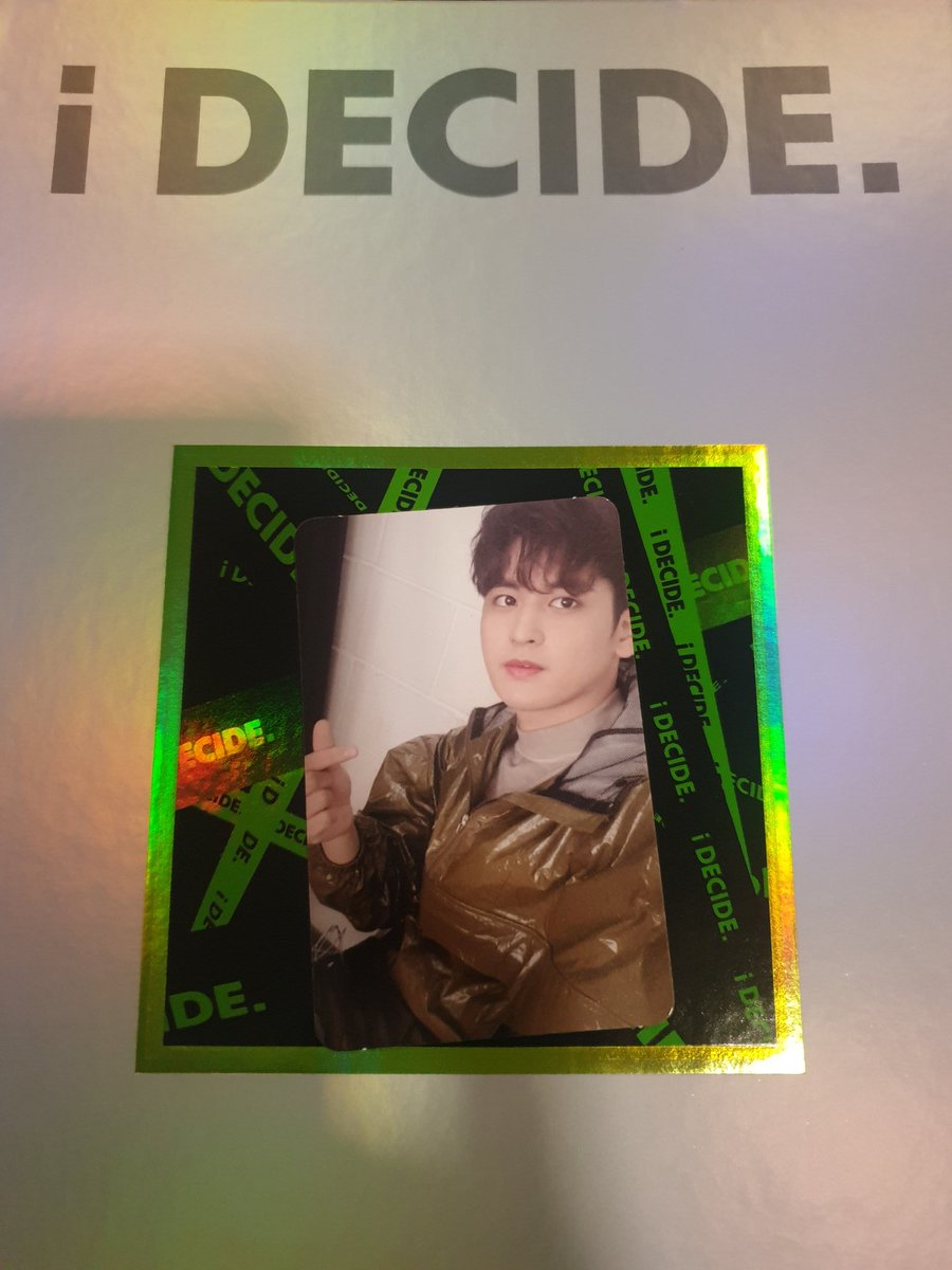 _DKdongg's tweet photo. แลกการ์ด GREEN ver. 💚💚
เรา : ชาน
คุณ : ดง

แลก 4 cut RED ver. ❤❤
เรา : ชาน
คุณ: ดง

นัดรับตามแนวBTS

#ตลาดนัดiKON #ตลาดนัดไอค่อน 
#ตลาดนัดไอคอนิค #แลกการ์ดiKON
#แลกการ์ดไอค่อน https://t.co/dgWc9PzEWk https://t.co/W7UOIlVRYx