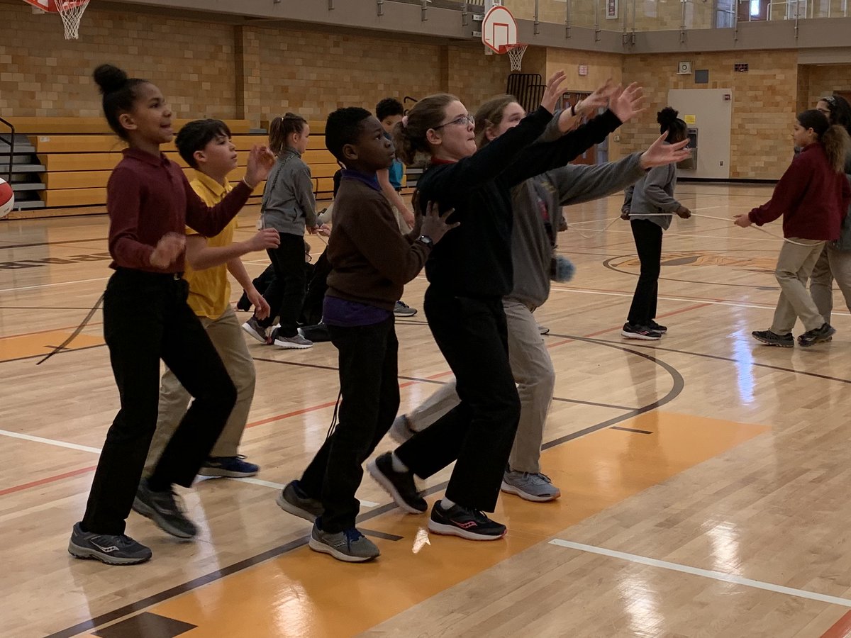 CHLionsTeam's tweet photo. Fun Friday! #MHSPowerofOne https://t.co/Bi7LbNCH5Z