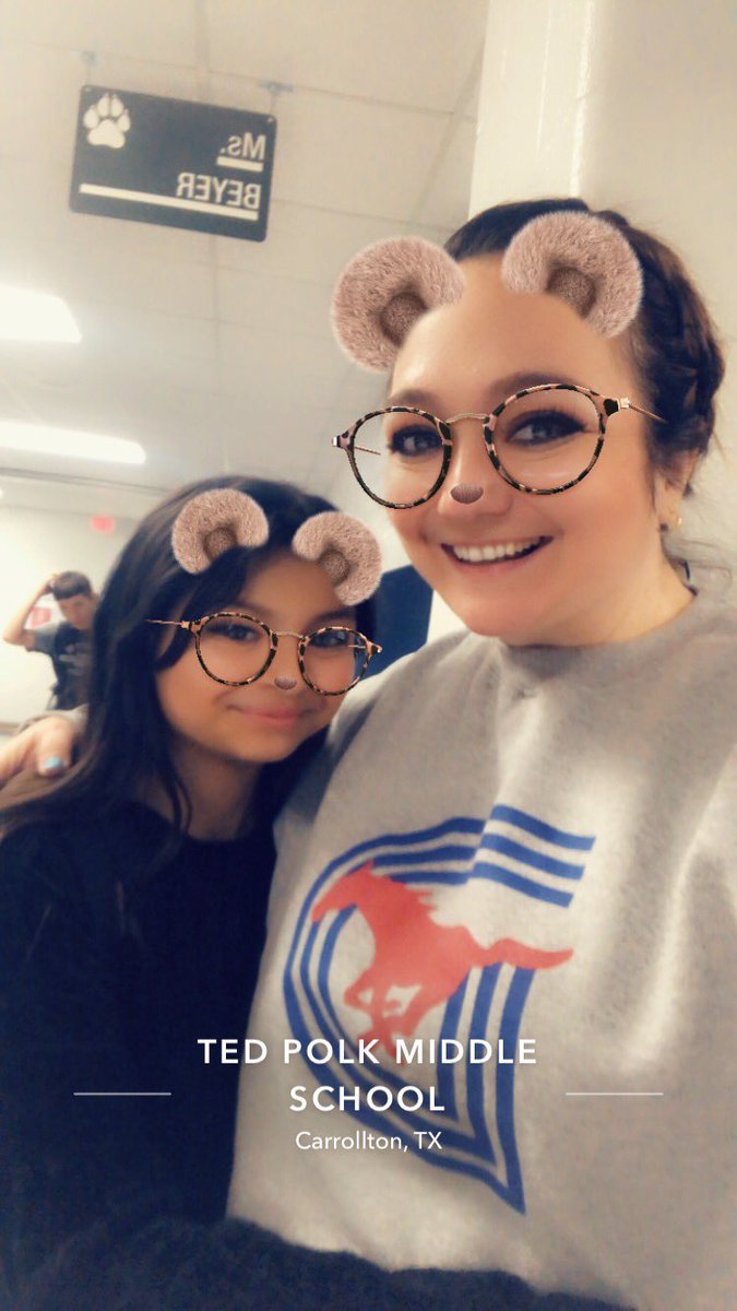 MissMarsh124's tweet photo. Spring Break, we’re ready! #springbreakplease #favholiday #springfever #oneofmanyfavstudents #teacherlife https://t.co/yRbiy197PC