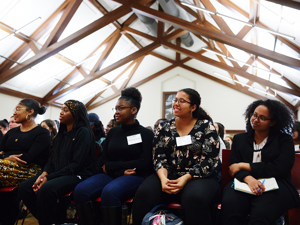 TuftsUniversity's tweet image. This past week, @TischCollege welcomed @cyntoia_brown, an author, speaker, and advocate for criminal justice reform and victims of sex trafficking, to campus for the first Distinguished Speaker Series event of the semester.