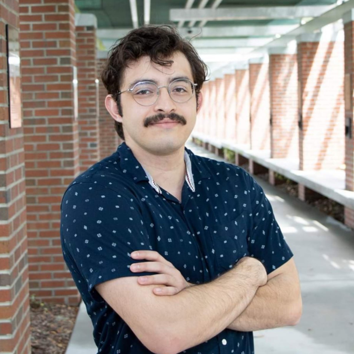 FweaUsf's tweet photo. Meet out Vice President, Kamal Taha! He is an #EnvEng Master's student &amp; joined #FWEAUSF to mentor &amp; provide opportunities for undergrads to enter the water and environmental fields. #MemberSpotlight 🔦 #WaterProfessional 🌎💧 @FWEA75 https://t.co/Tc7H0kLRyG