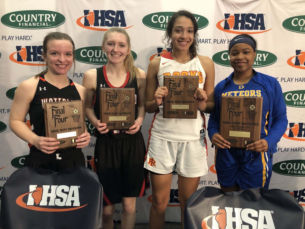 IHSAState's tweet photo. π @hellocountry Three-Point Showdown Class 3β£A Finals π
π₯ Dionna Brooks, DeLaSalle 9β£
π₯ Aubrey Hubbard, Waterloo 8β£
π₯Kenzey Decker, Springfield 7β£
π₯Jamyah Winter, Rock Island 7β£
π Dionna Brooks wins 3β£A, advances to March 7 Queen of the Hill!
#TakeSimpleSteps #IHSA https://t.co/of3i0Y0YO6