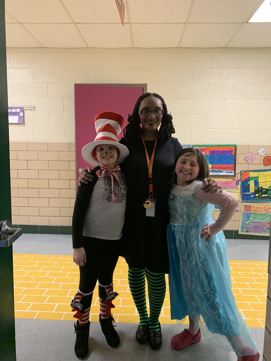 bryantedesign's tweet photo. Book Character Day! #ReadAcrossAmericaWeek Meet Miss Viola Swamp, Annie, Elsa, and the Cat in the Hat! https://t.co/thbucFzd4Q
