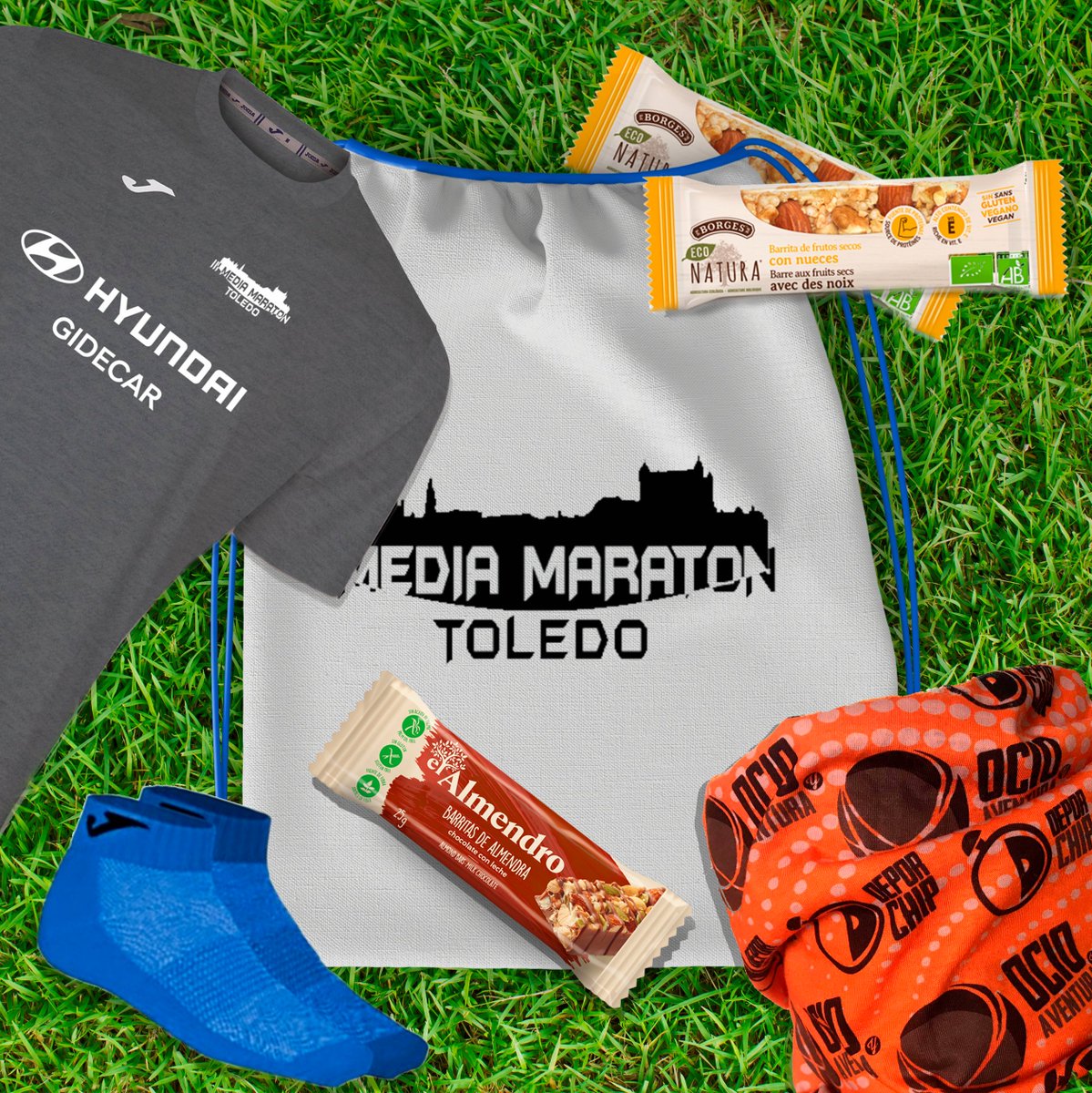 🤩 Ya podemos compartir con todos vosotros el contenido de las bolsas para la III Media Maratón y 10K Ciudad de Toledo. En concreto la bolsa estará compuesta por:

▶️ Camiseta <a href="/JomaSport/">Joma Sport</a>
▶️ Calcetín <a href="/JomaSport/">Joma Sport</a>
▶️ Buff 100% Sublimado.
▶️ Barrita <a href="/LCDelaviuda/">Confitería Delaviuda</a> 
▶️ Barrita <a href="/Borges_es/">Borges</a>
