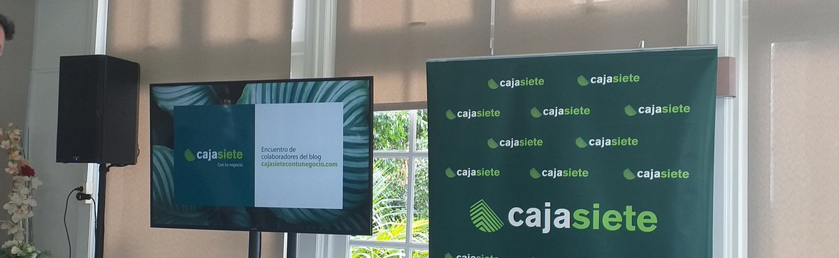 Ingrid_Glez_'s tweet photo. Muchas gracias al #equipazo de @cajasiete y de @ItopMC por la invitación al evento de hoy.

Es un verdadero honor participar en el Blog #CajaSieteConTuNegocio

CC @CECAMAGAN https://t.co/UFEHpbU59Y