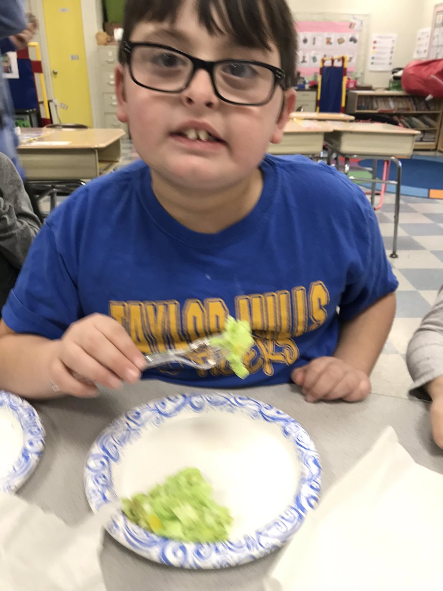 Mrs_HollandOP's tweet photo. Cooking up some green eggs and ham for #ReadAcrossAmericaWeek #CookingWithKern https://t.co/1GGelye7vj