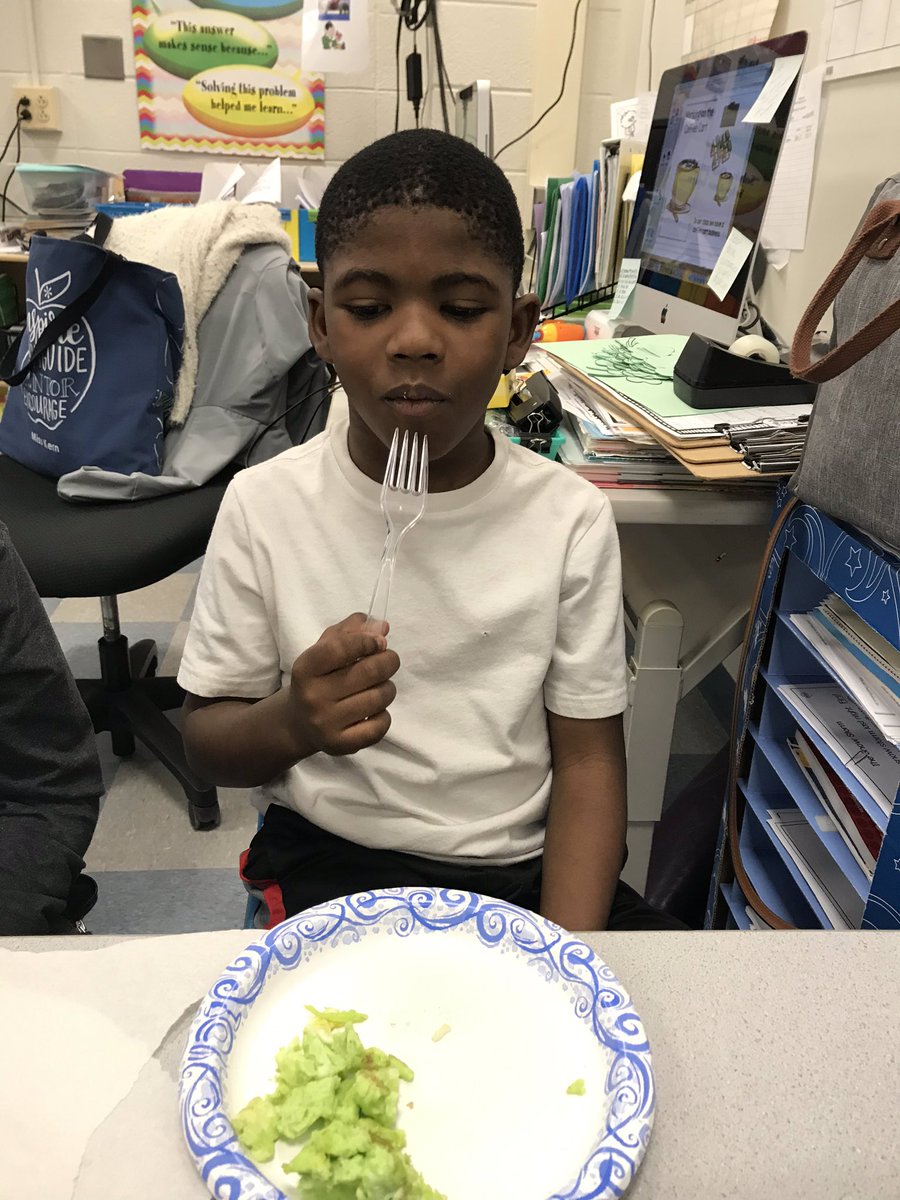Mrs_HollandOP's tweet photo. Cooking up some green eggs and ham for #ReadAcrossAmericaWeek #CookingWithKern https://t.co/1GGelye7vj