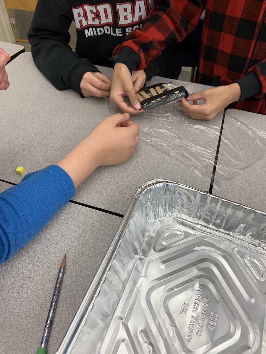 RBMSSchmitt's tweet photo. Engineering time! Designing a boat in science!! #RBBisBIA https://t.co/27ponEsYYb
