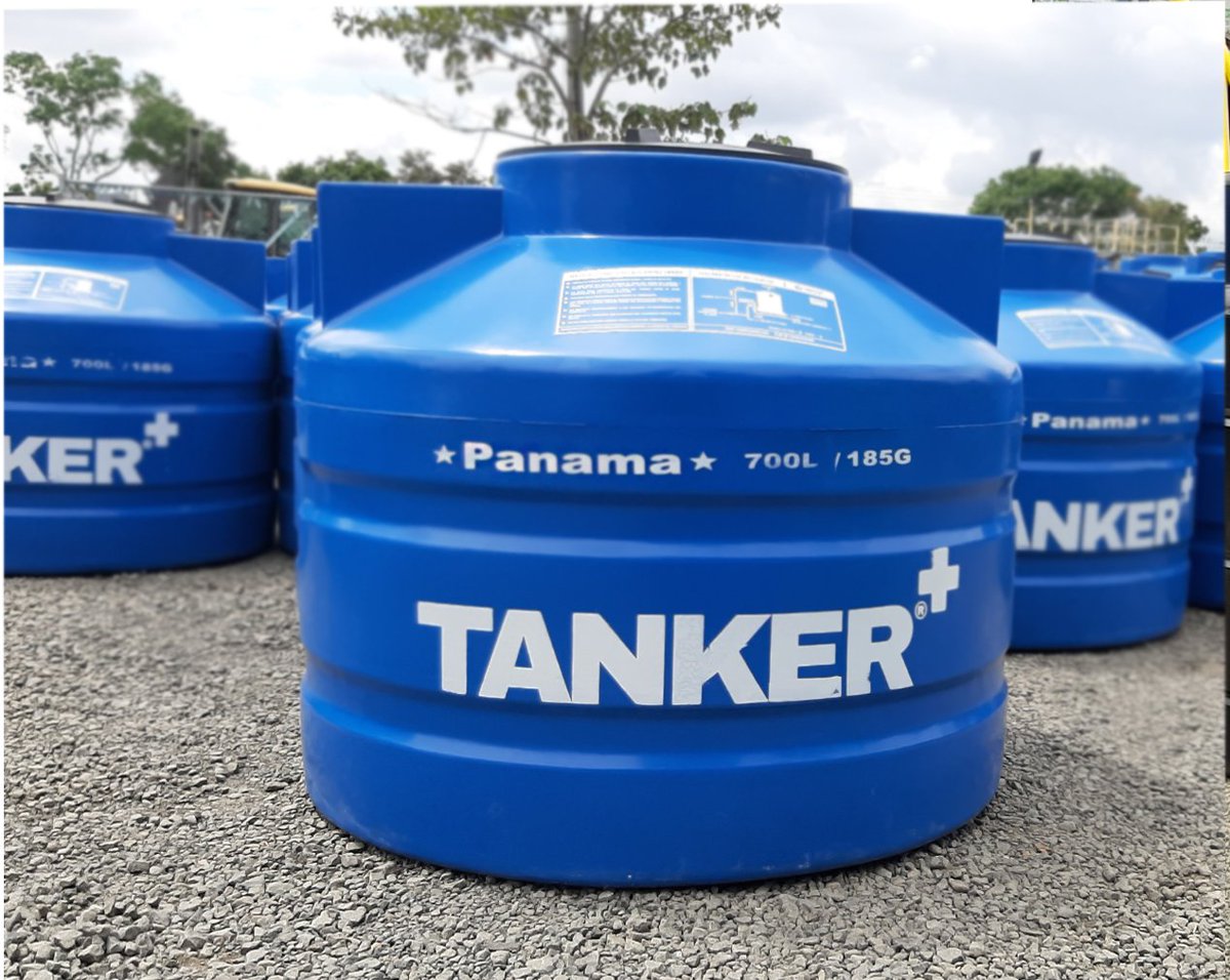 Tankerpanama's tweet photo. Jumbo Domestico modelo 700💧⁠

Disponible: Azul y negro
Instalación: Aéreo, subterráneo y al aire libre.
Almacenamiento: 700 lts. aproximados 

Tfl 📲: +50764101515⁠
⁠
#Tanker #Tanque #Agua #Calidad #Confianza #Temaperaturas #Resistencia #Productos  #Panama #PTY https://t.co/0m5cwgtd45