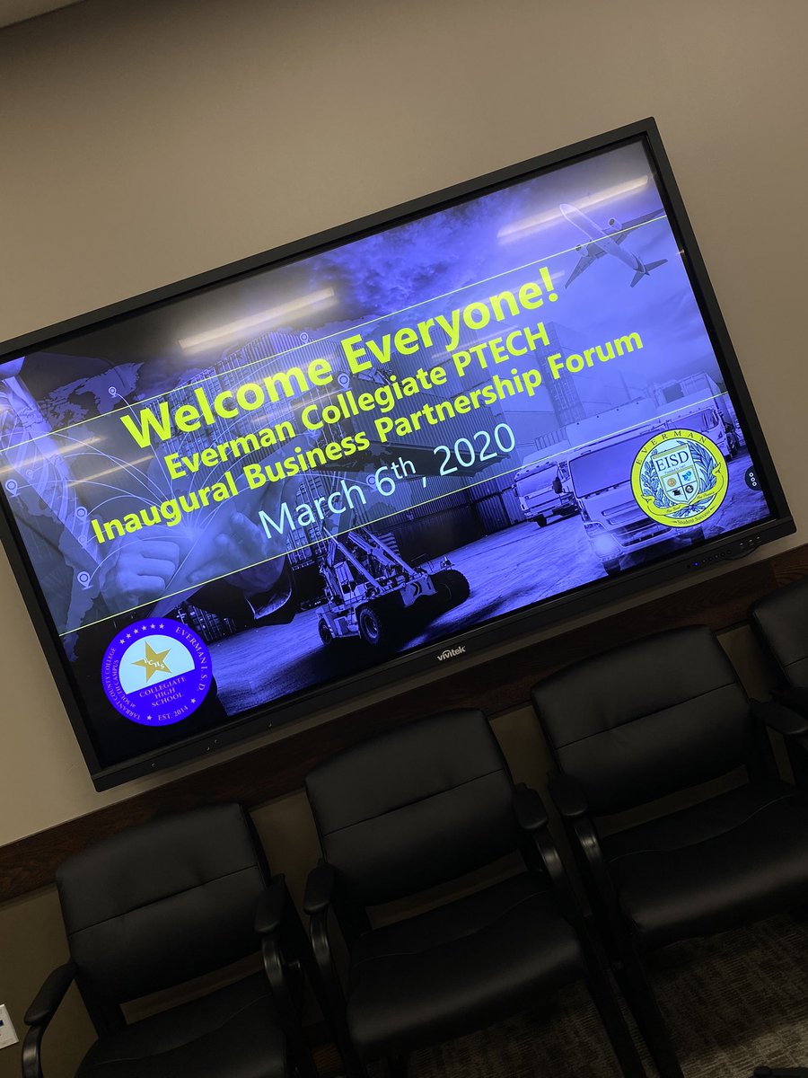 EvermanISD's tweet photo. Today we held a brunch for our PTECH program. During the brunch, representatives from various businesses discussed internship opportunities for students and partnerships with the district! Great job bulldogs! #EISDStayConnected https://t.co/9N7bfNQCXh