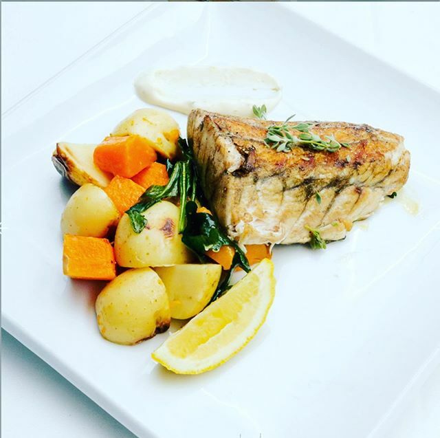 JoesKitchenAus's tweet photo. Oven baked Australian Barramundi @joeskitchenaus @joes.kitchen.beverlypark @beverleyparkgolf 
#barramundi #fish #italianfood #food #foodie #italianfood #ovenbakedbarramundi https://t.co/M4YHNo6rxQ https://t.co/AvlxvHsGKp