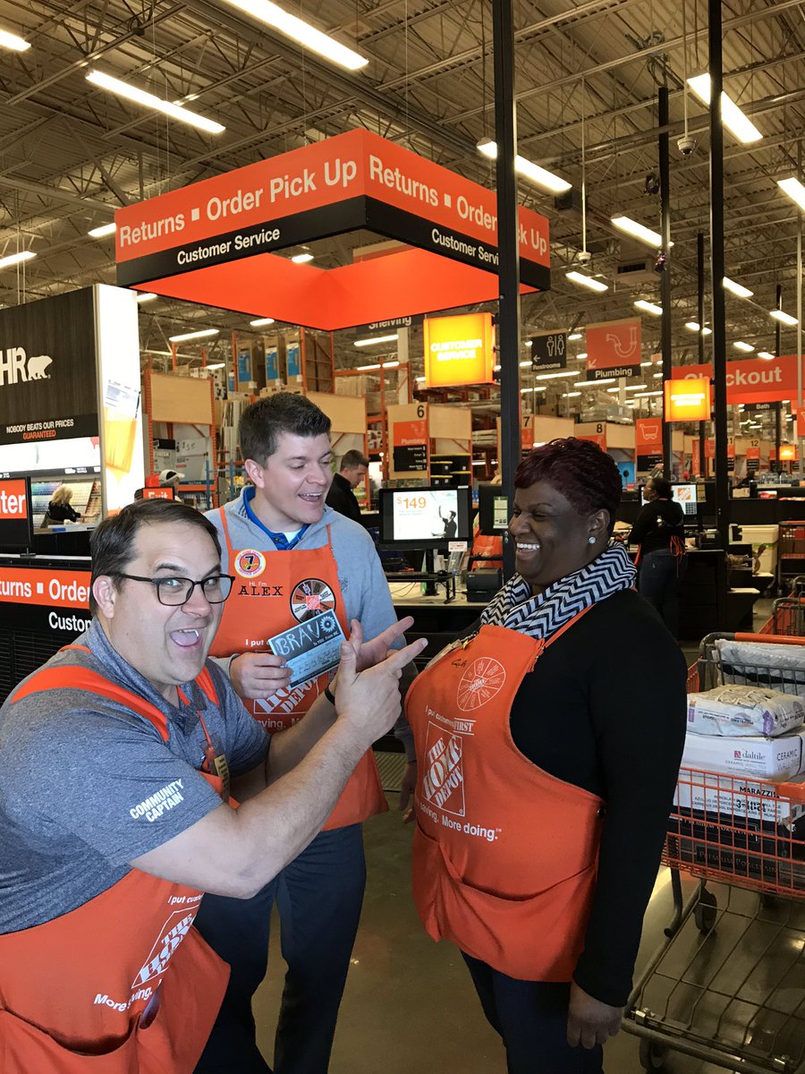 Thank you Cassandra for using the Theft Input Portal! Love the DM photo bomb! Keep it up! @KevinMasseyTHD @ShowMeShawnD196 @LincLefebvre @AlanJeffries4 @LisaBjerg