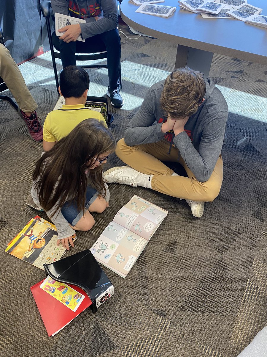 Thank you <a href="/UMSLAthletics/">UMSL Athletics</a> swim team for reading with our friends!! What a way to end #ReadAcrossAmericaWeek