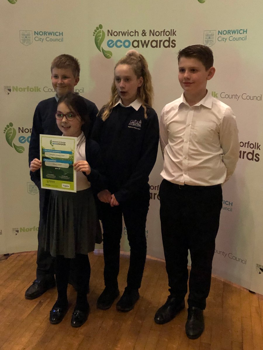 EllinghamVC's tweet photo. Some of the Eco Committee went to the Norfolk Eco Awards last night at St Andrew's Hall in Norwich. We were runners up this year and received a Highly Commended award and some Samsung Tablets for school. A huge well done to all of the Eco Committee! https://t.co/zzqdLjgu4v