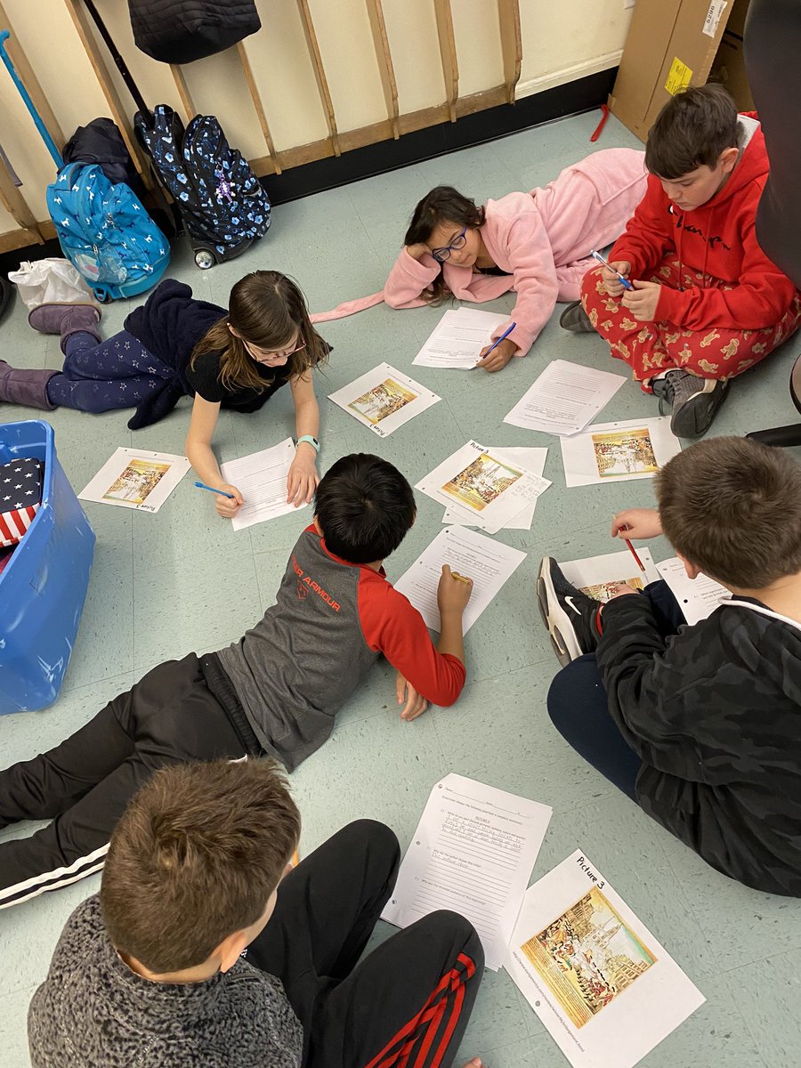 CourtFerraro19's tweet photo. Working together to examine various Boston Massacre propaganda!! #itsgottabeBHE #handsonhistory https://t.co/J7z1UHkv80