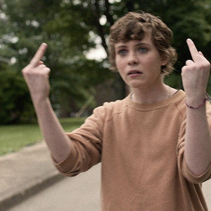 NetflixDE's tweet photo. Wie ich Freitag das Büro verlasse vs. wie ich Montag wiederkomme. https://t.co/RCfil2sGD6