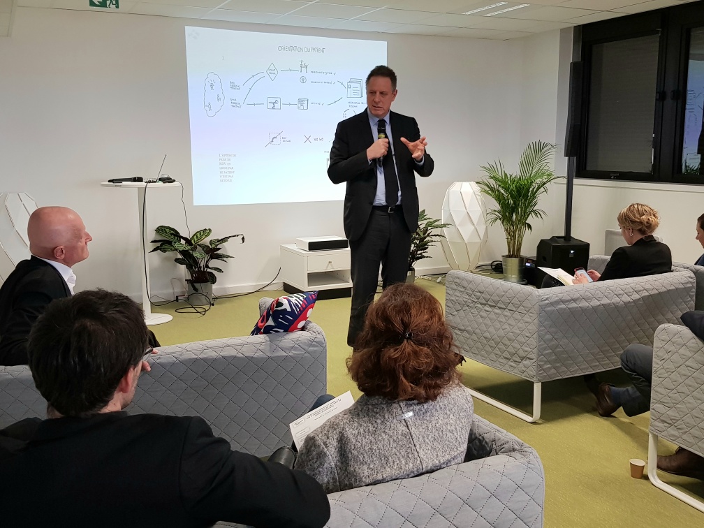 Assur_Maladie's tweet photo. "Comment stimuler l’innovation en #santé dans les
territoires ?" Nicolas Revel inaugurait aujourd'hui #LaSerre, espace créé par la @Cpam44LA pour innover avec les professionnels de santé en Loire-Atlantique. https://t.co/ngAWCCYOET