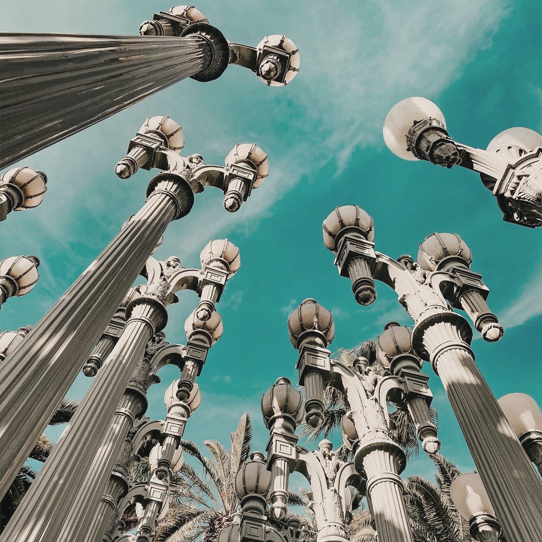 hotelamarano's tweet photo. This LA landmark is undergoing a historic renovation. Add a stop to @lacma your next visit and see this iconic installation while you still can. #hotelamarano⁠
⁠
(Photo: @itsparisbrooke)⁠ https://t.co/4hq86juWZA