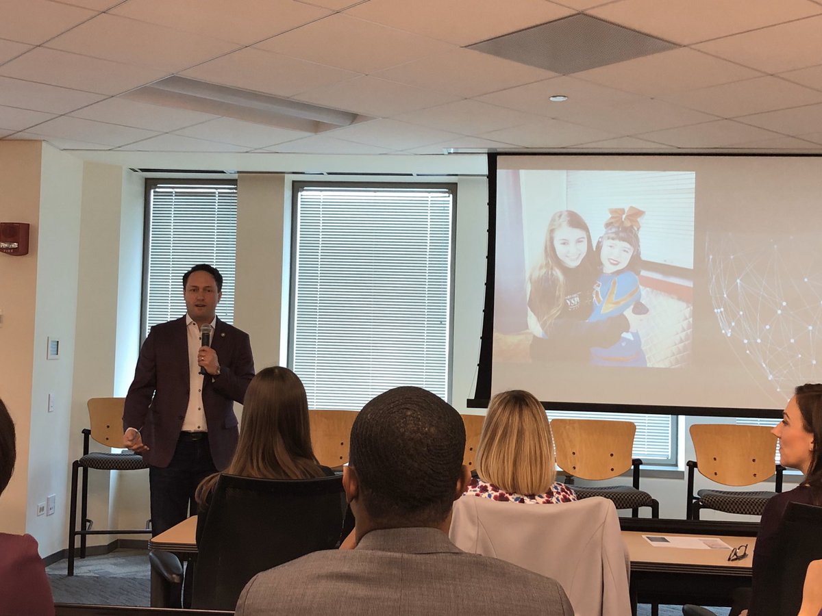 gregorykus's tweet photo. Celebrating #IWD2020 with @DellTech @CareersAtDell with corporate goals to have women represent 50% of our workforce and 40% in leadership by 2030! https://t.co/E7R1bOJLd8