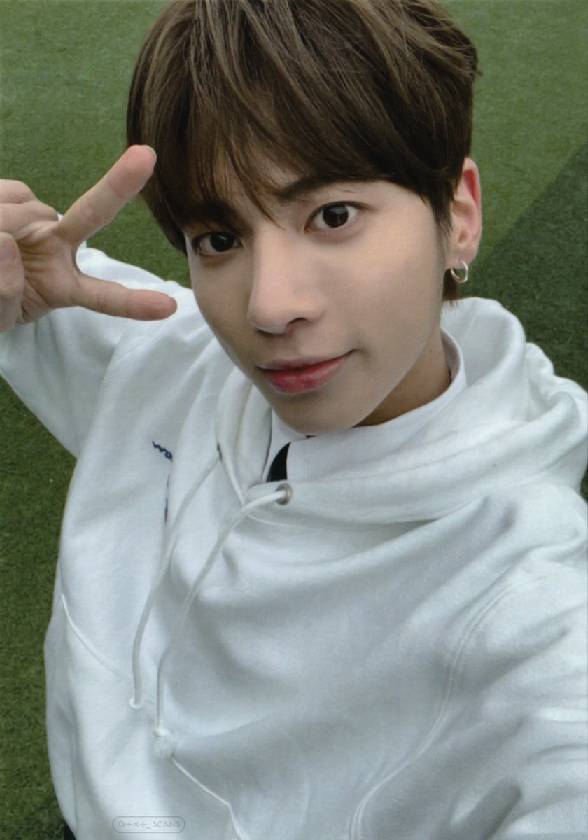 TXT 2020 FANLIVE スローガン ショッパーバッグ ミニフォト TXT 2020 FANLIVE スローガン ショッパーバッグ ミニフォト TOMORROW X