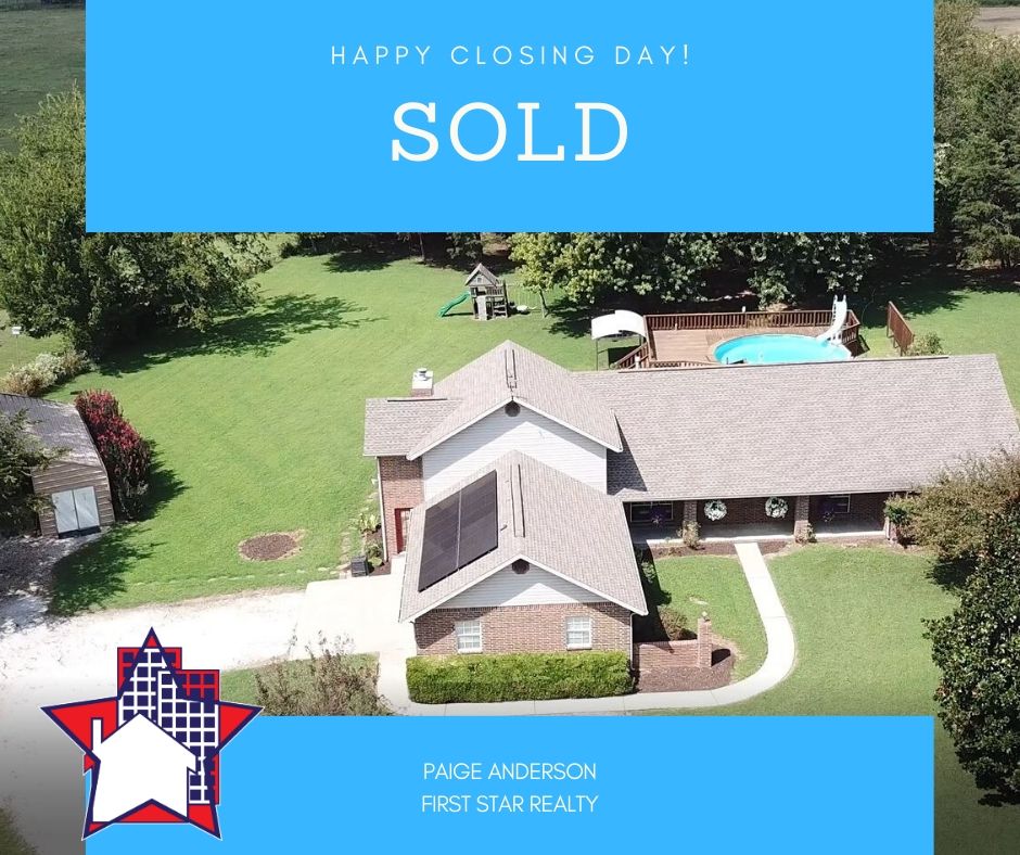firststarrealty's tweet photo. Paige Anderson - First Star Realty helped The Johnson family find a new place to call home and they closed today!

Congrats to The Johnson's! You have a gorgeous new home!

First Star Realty
479-267-1600
https://t.co/hi64DlyXcE

#firststarrealty #sold #nwarealestate https://t.co/gR1w5zPeGX