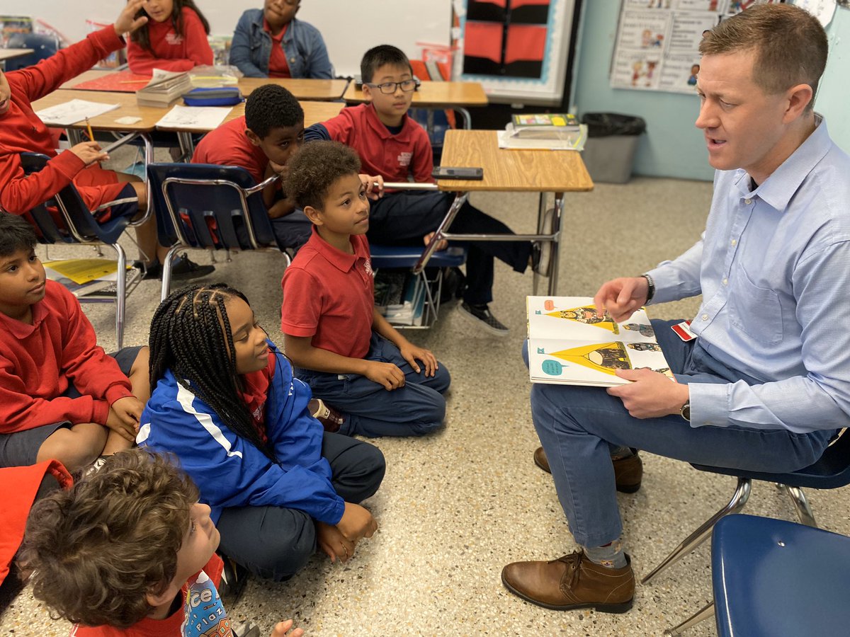 JPschools's tweet photo. “The more that you read, the more things you’ll know. The more that you learn, the more places you’ll go.” @BissonetPlaza is celebrating #ReadAcrossAmerica today with lots of guest readers &amp; fun surprises. @cadebrumley kicked things off. #JPSchools #WeLove #WeLearn #WeLead #LaEd https://t.co/0eTHLDi0eL