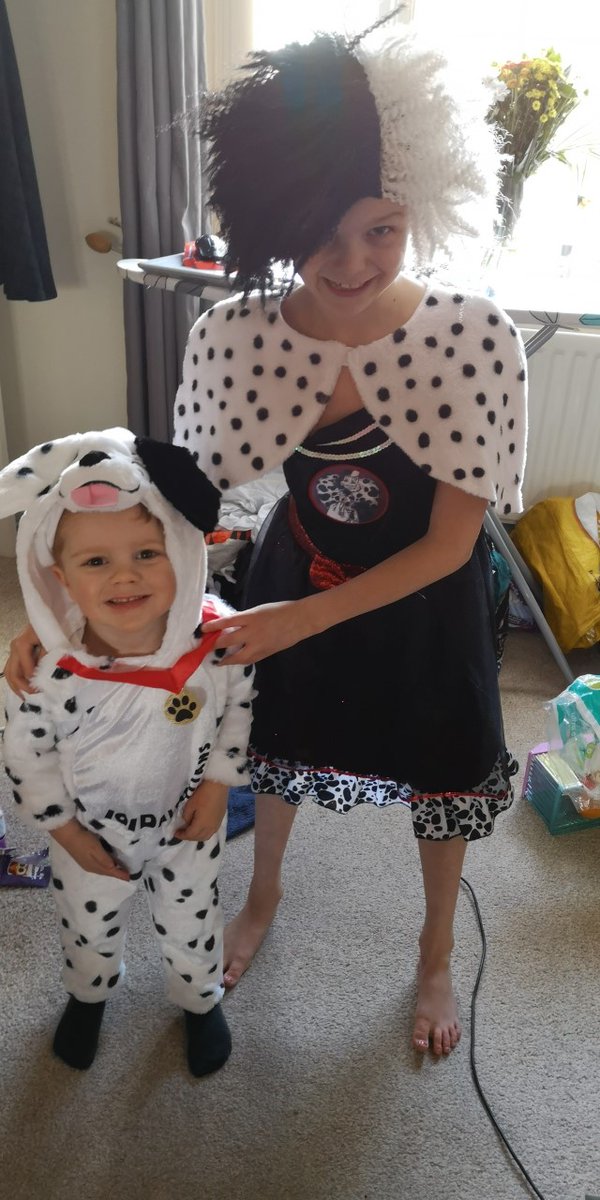 Windmill6MA's tweet photo. We would all like to say a HUGE thank you to this young lady and her family, for their kind donation on World Book Day!📚🐾🐶 We are so very grateful! #MusicFederation https://t.co/zoFCGmQdie