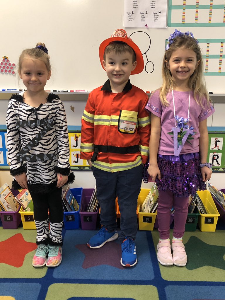 barron1013's tweet photo. We had so much fun dressing up as our favorite Letterland characters! @KristaCHolland1 @letterland @Staceyleebrown2 @nhcs https://t.co/vTqRMIiSA6