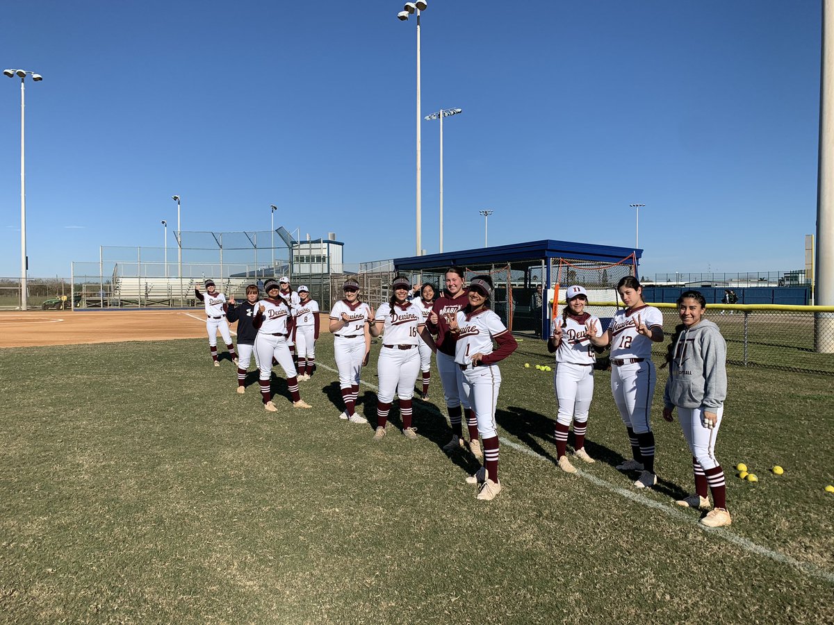 Come out tonight to Don and Gayle Sessions Field Home of your Devine Arabians as they take on the Jourdanton Squaws! Also; we will be recognizing the Devine LL Major Girls on their 2019 season! JV @ 5, Varsity @ 7pm. #ATL #ArabianPride