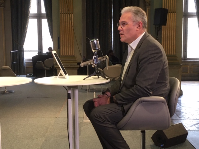 Paris_and_Co's tweet photo. Interviews du #HackingParis
๐๏ธInterview de @DuverneuilB, directeur du #digital et des systรจmes dโinformation dโ@Elior_Group
#Life4 #foodTech
@Elior_France
@SmartFoodParis https://t.co/ZwZY27XYHd
